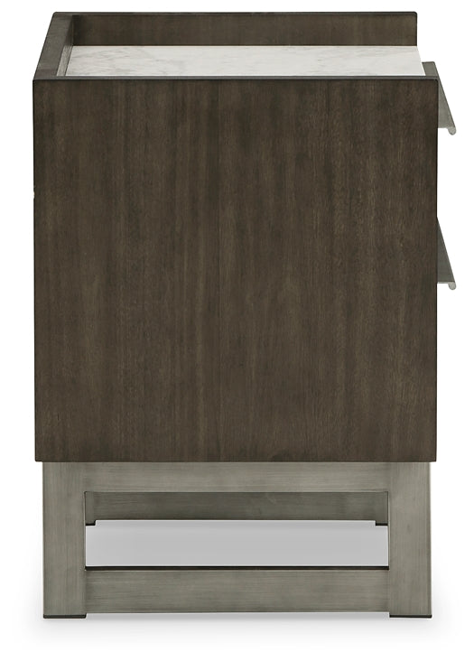 Arkenton Panel Bed With Mirrored Dresser And 2 Nightstands