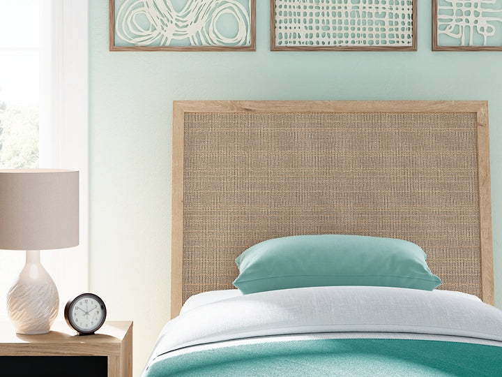 Cielden Panel Bed