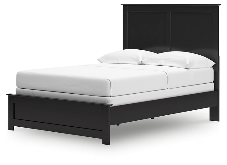 Panel Bed With Mirrored Dresser