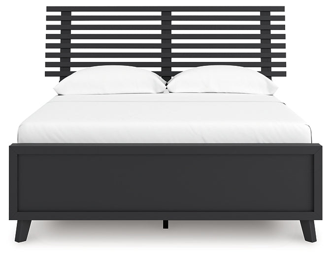 Danziar Slat Panel Bed