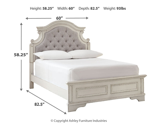 Realyn  Panel Bed With Mirrored Dresser And Chest