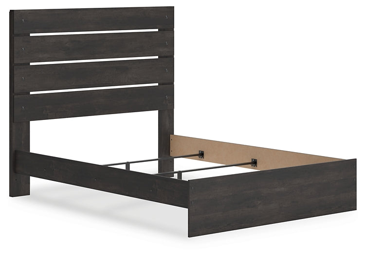 Hollivern Panel Bed With Mirrored Dresser, Chest And Nightstand