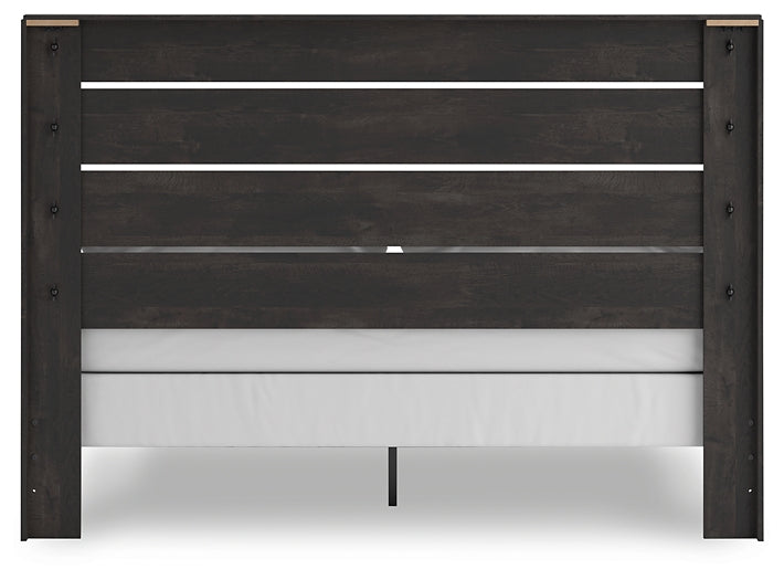 Hollivern Panel Bed With Mirrored Dresser And Chest