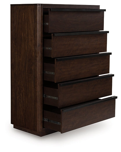 Dilenno California Canopy Bed With Mirrored Dresser And Chest