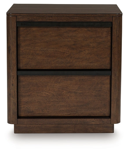 Dilenno California Canopy Bed With Mirrored Dresser, Chest And Nightstand