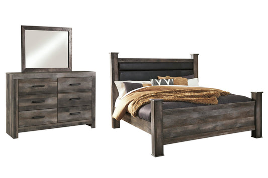 Wynnlow Poster Bed With Mirrored Dresser