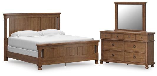 Chadworth Poster Bed With Mirrored Dresser