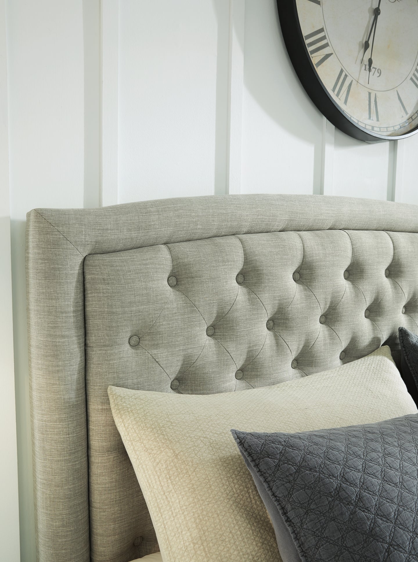 Jerary Upholstered Bed With Mattress