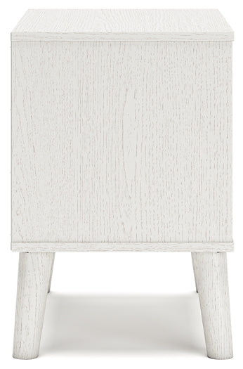 Aprilyn Panel Headboard With Dresser, Chest And Nightstand