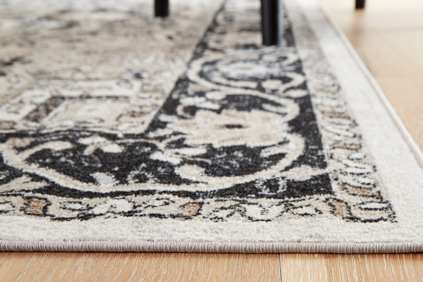 Gregmoore Medium Rug