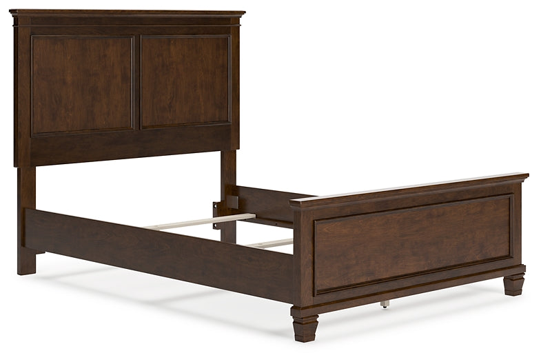 Danabrin Panel Bed With Mirrored Dresser, Chest And 2 Nightstands