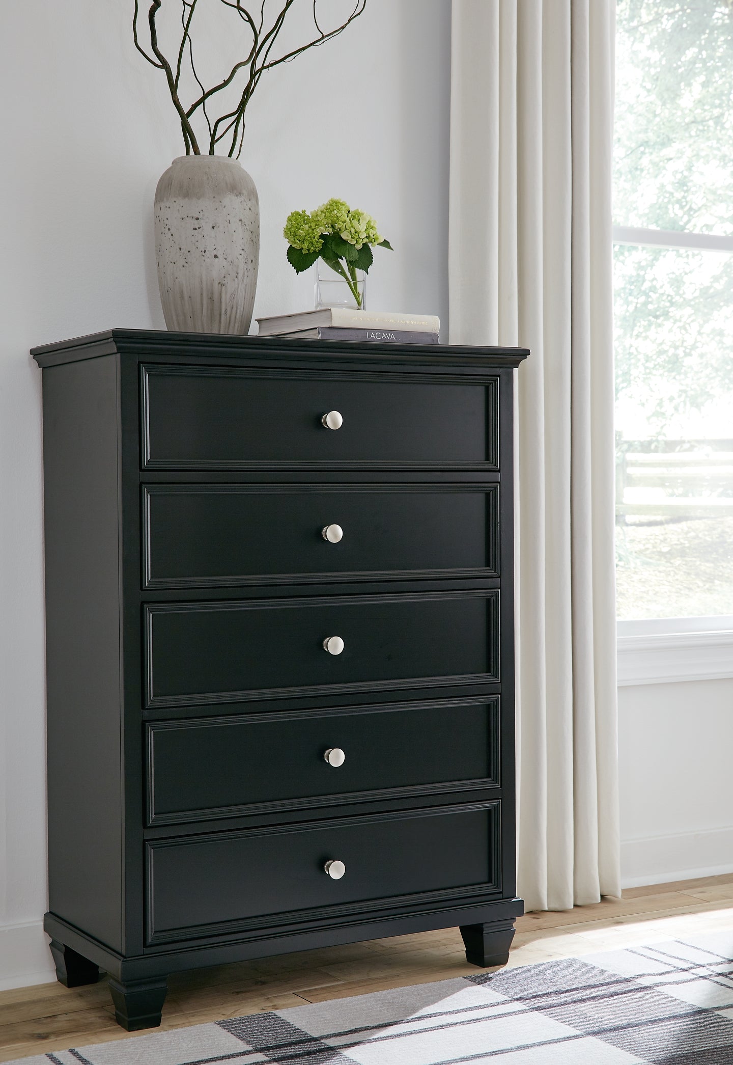 Lanolee Panel Bed With Mirrored Dresser, Chest And Nightstand