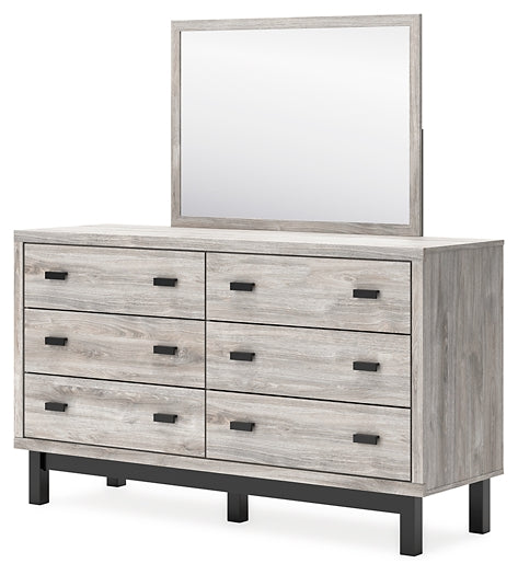 Vessalli Panel Bed With Mirrored Dresser, Chest And Nightstand