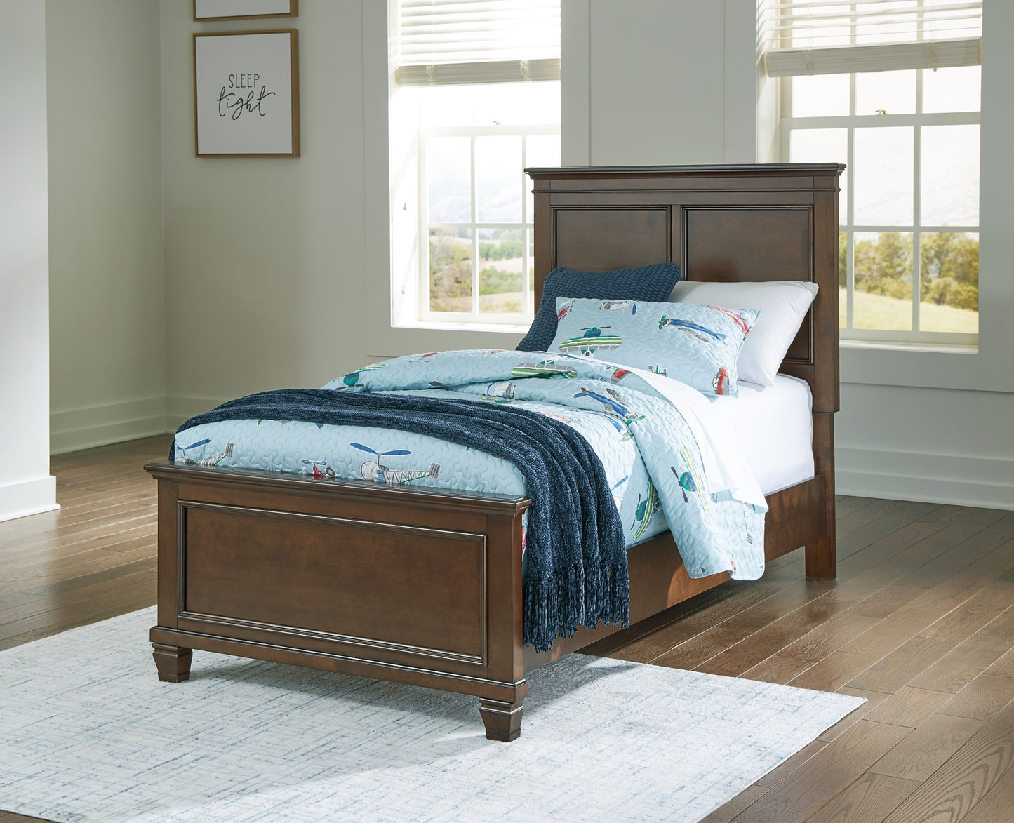 Danabrin Panel Bed With Mirrored Dresser And 2 Nightstands