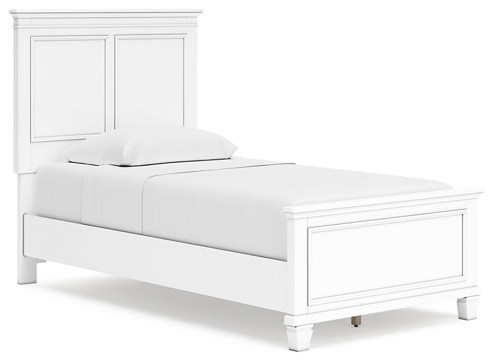Fortman Panel Bed With Mirrored Dresser, Chest And Nightstand