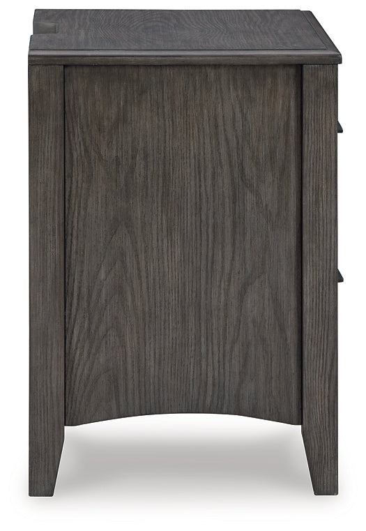 Montillan California Panel Bed With Mirrored Dresser And 2 Nightstands