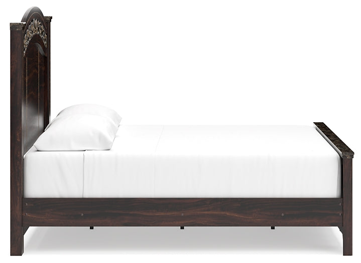 Glosmount Poster Bed