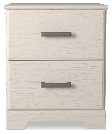 Stelsie Panel Bed With Mirrored Dresser And 2 Nightstands