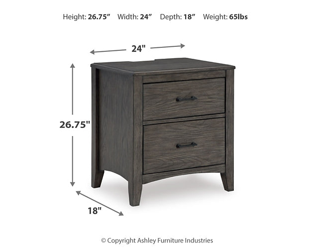 Montillan California Panel Bed With Mirrored Dresser And 2 Nightstands