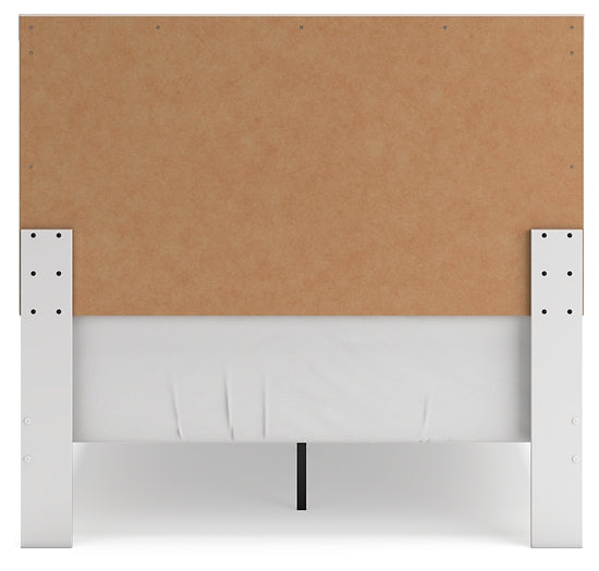 Charbitt Panel Bed With Mirrored Dresser, Chest And 2 Nightstands