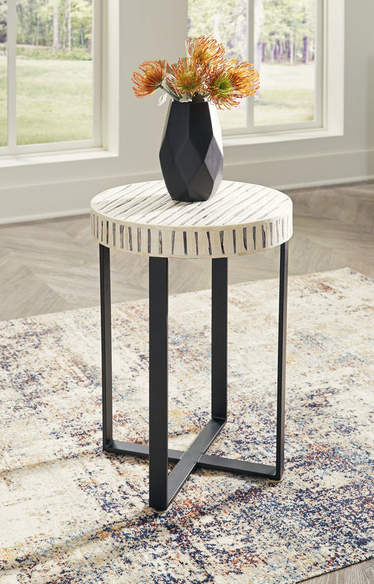 Crewridge Accent Table Rent Wise Rent To Own Jacksonville, Florida