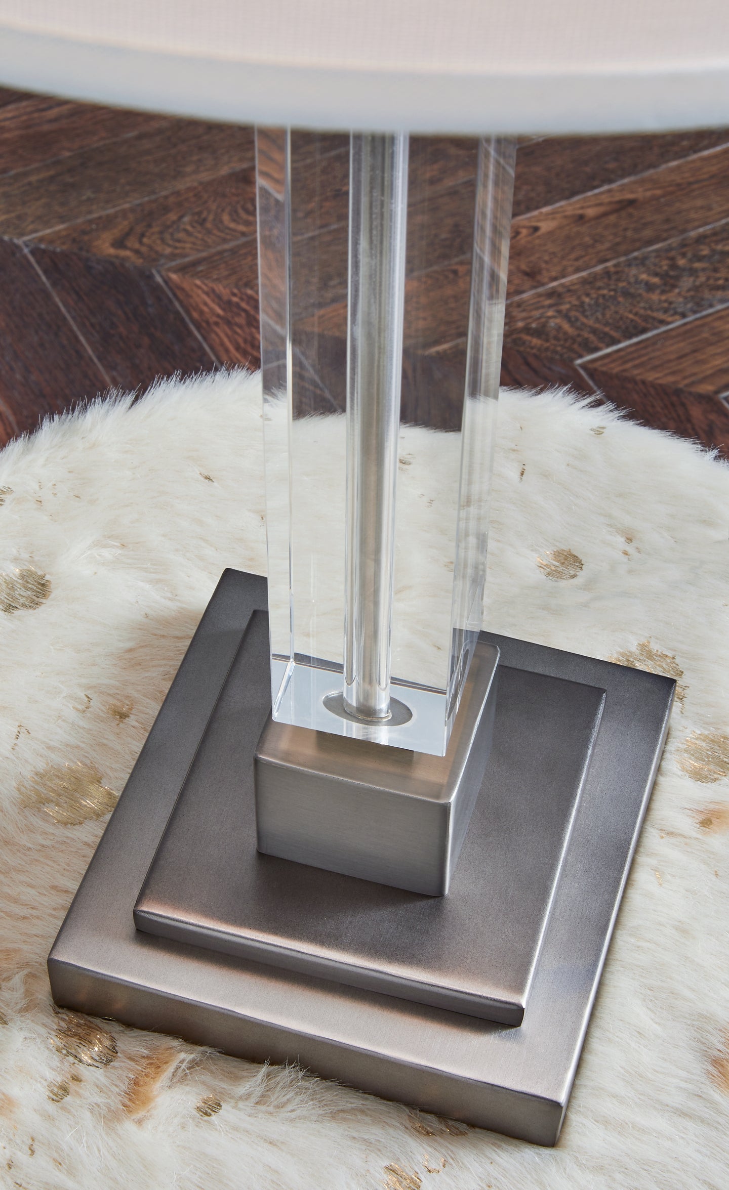 Deccalen Crystal Table Lamp (1/CN) Rent Wise Rent To Own Jacksonville, Florida