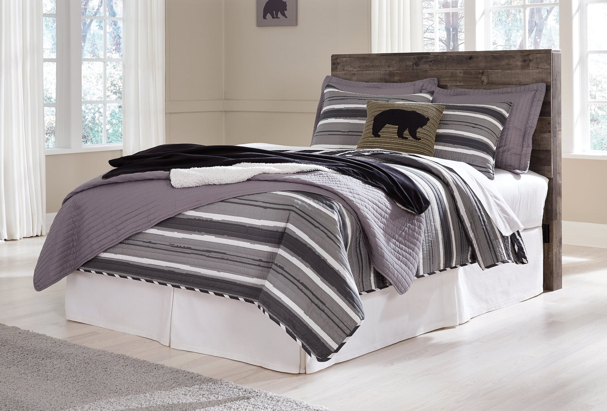 Derekson Full Panel Headboard with Mirrored Dresser, Chest and 2 Nightstands Rent Wise Rent To Own Jacksonville, Florida