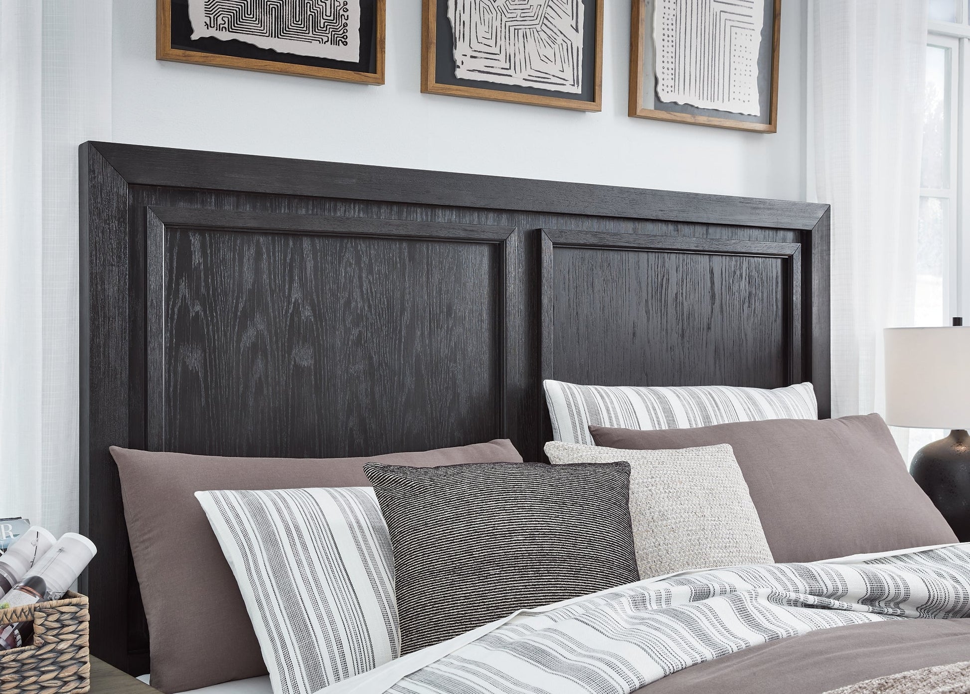 Foyland California King Panel Storage Bed with Mirrored Dresser, Chest and 2 Nightstands Rent Wise Rent To Own Jacksonville, Florida