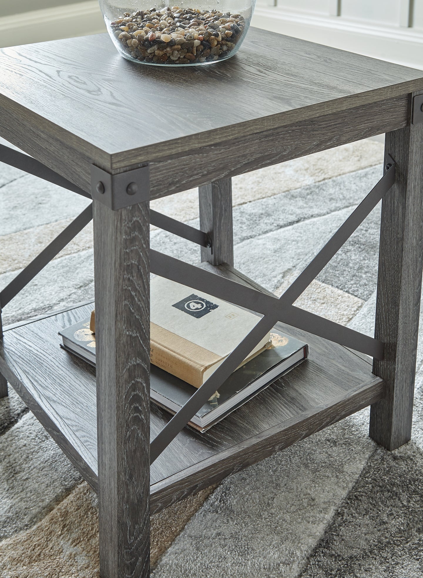 Freedan Square End Table Rent Wise Rent To Own Jacksonville, Florida