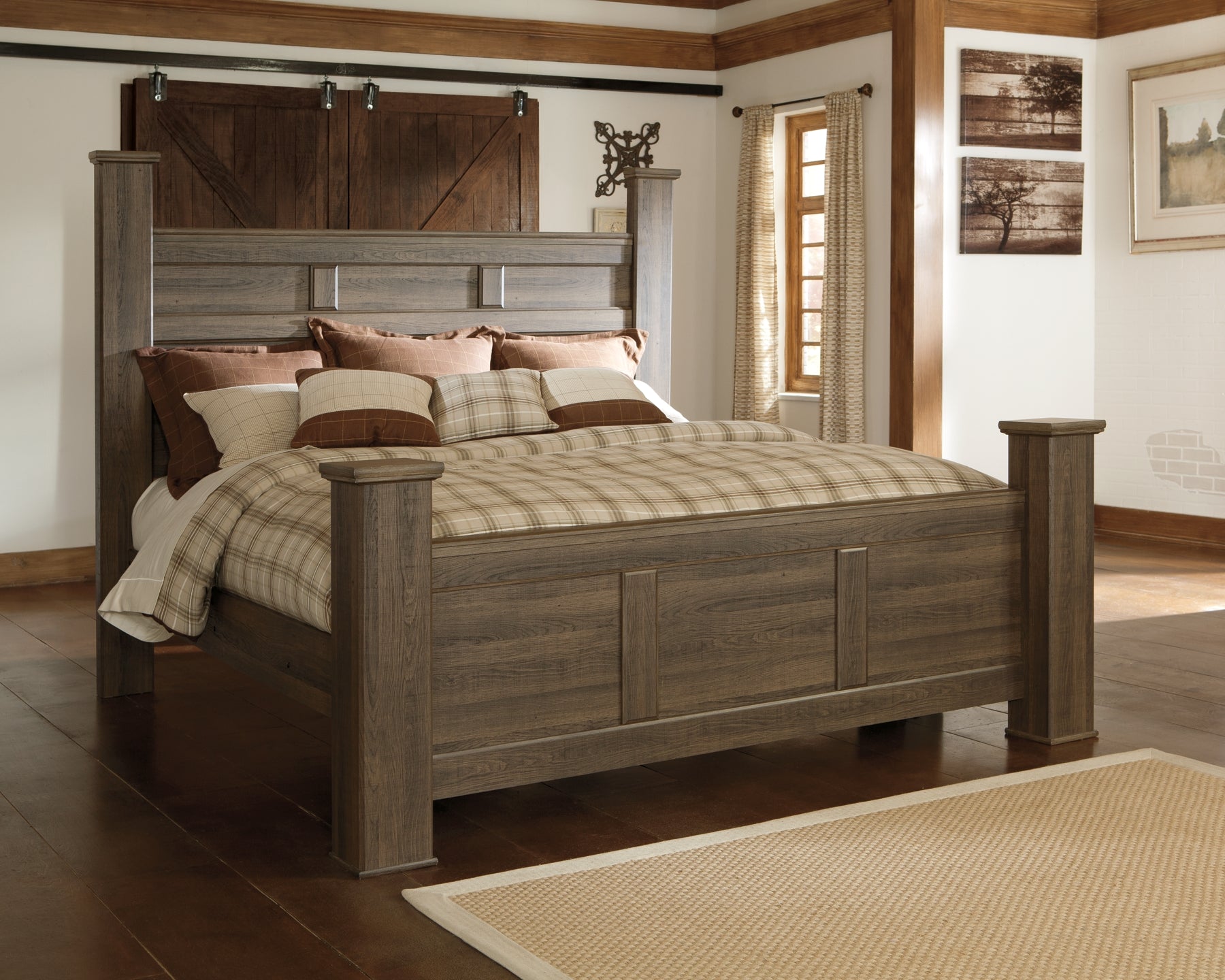 Juararo California King Poster Bed with Dresser Rent Wise Rent To Own Jacksonville, Florida