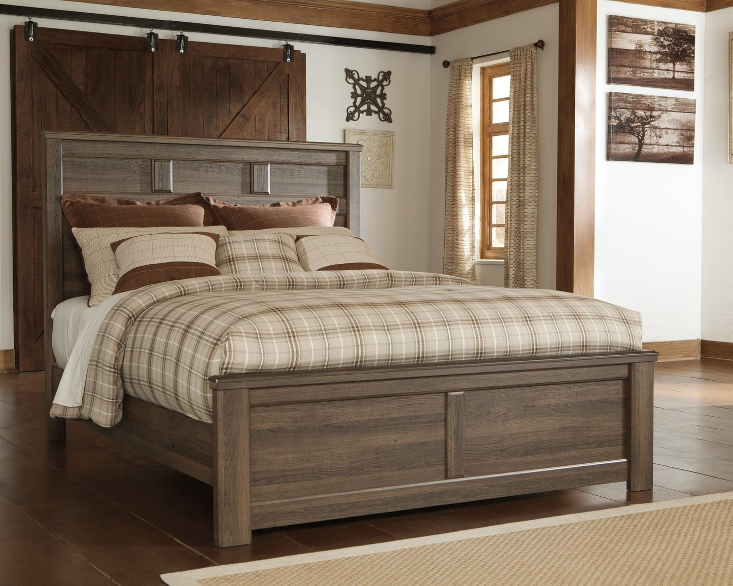 Juararo Queen Panel Bed with Mirrored Dresser and Chest Rent Wise Rent To Own Jacksonville, Florida