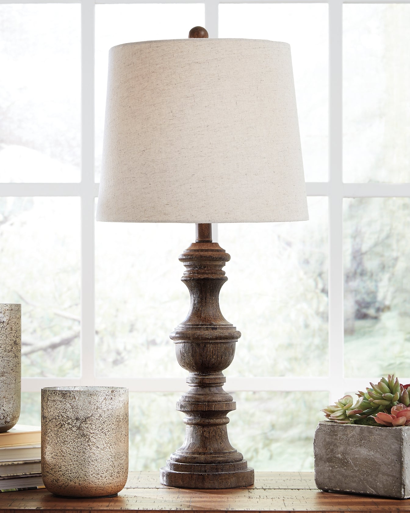 Magaly Poly Table Lamp (2/CN) Rent Wise Rent To Own Jacksonville, Florida