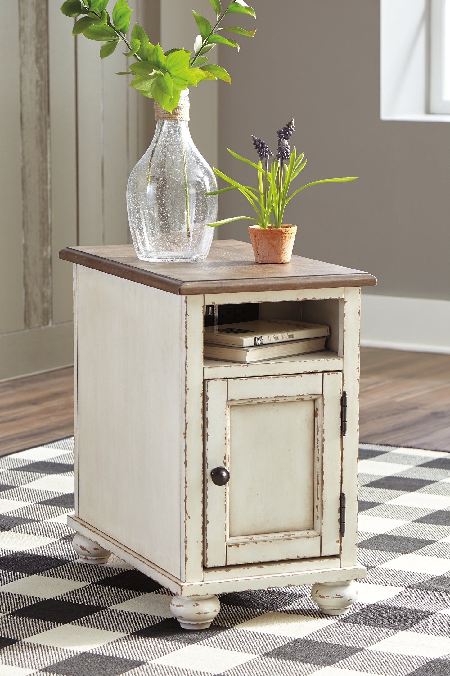 Realyn 2 End Tables Rent Wise Rent To Own Jacksonville, Florida