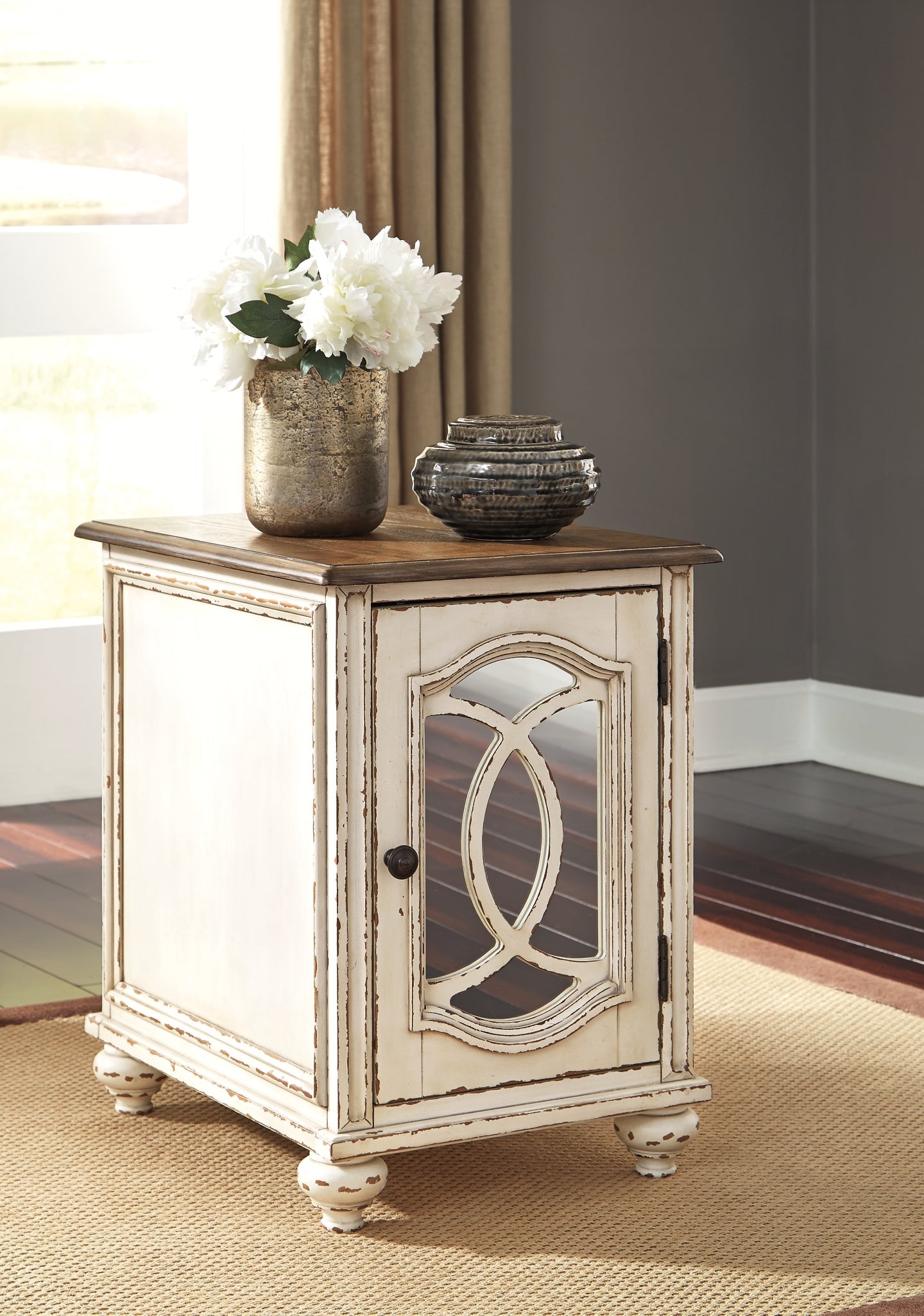 Realyn 2 End Tables Rent Wise Rent To Own Jacksonville, Florida