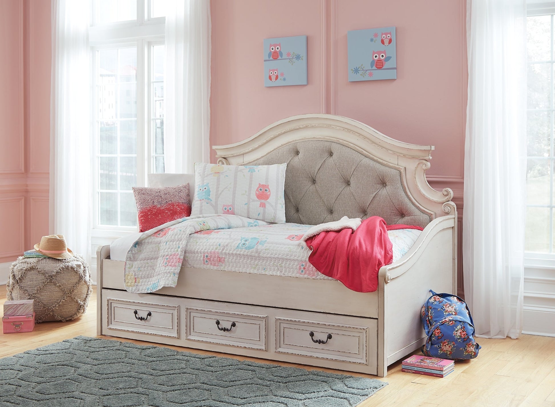 Realyn Twin Day Bed with 1 Large Storage Drawer Rent Wise Rent To Own Jacksonville, Florida