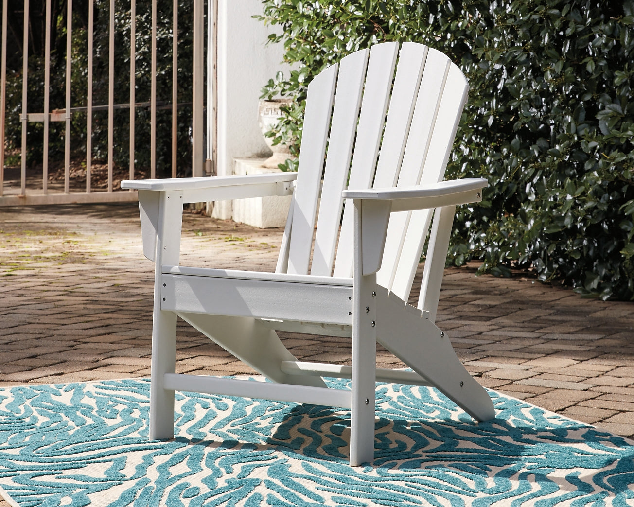 Sundown Treasure Outdoor Chair with End Table Rent Wise Rent To Own Jacksonville, Florida