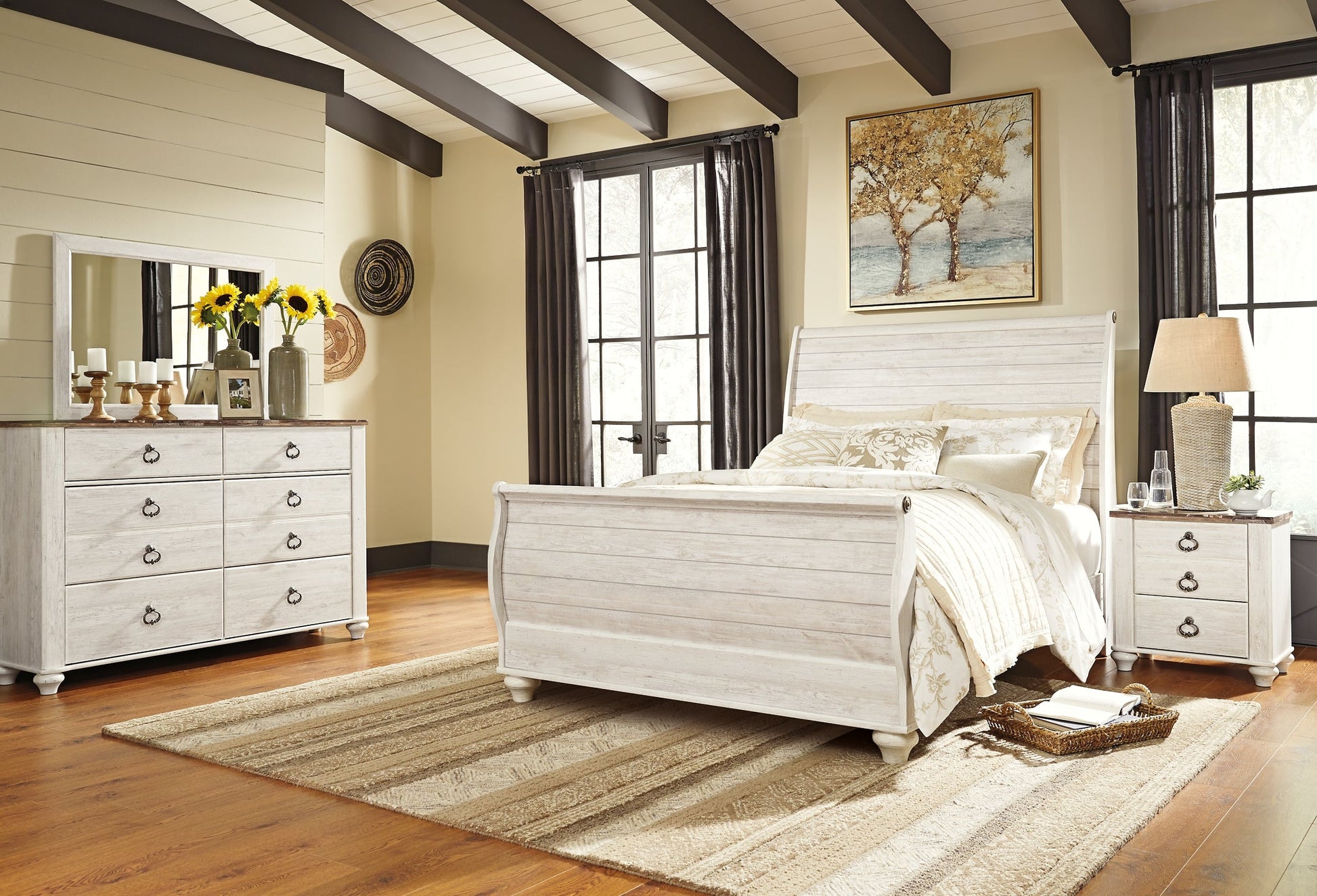 Willowton Queen Sleigh Bed with Mirrored Dresser and Nightstand Rent Wise Rent To Own Jacksonville, Florida