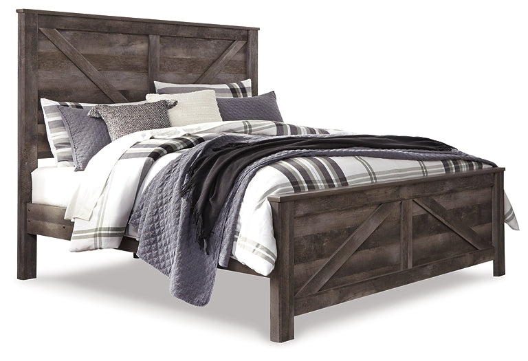 Wynnlow King Crossbuck Panel Bed with Mirrored Dresser, Chest and 2 Nightstands Rent Wise Rent To Own Jacksonville, Florida