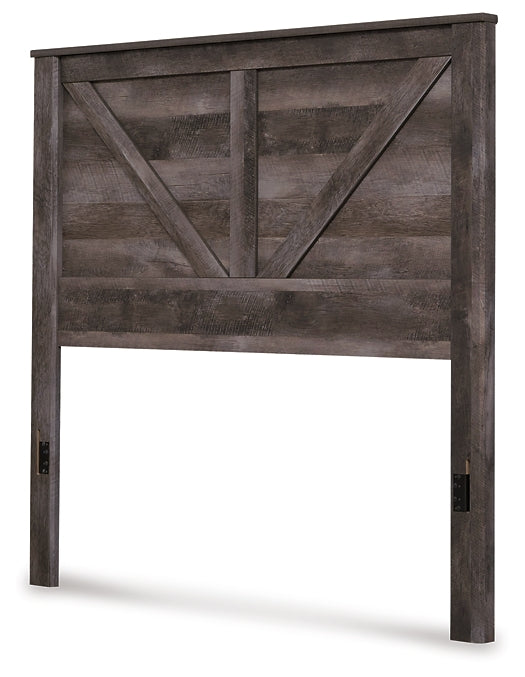 Wynnlow Queen Crossbuck Panel Bed with Mirrored Dresser, Chest and Nightstand Rent Wise Rent To Own Jacksonville, Florida