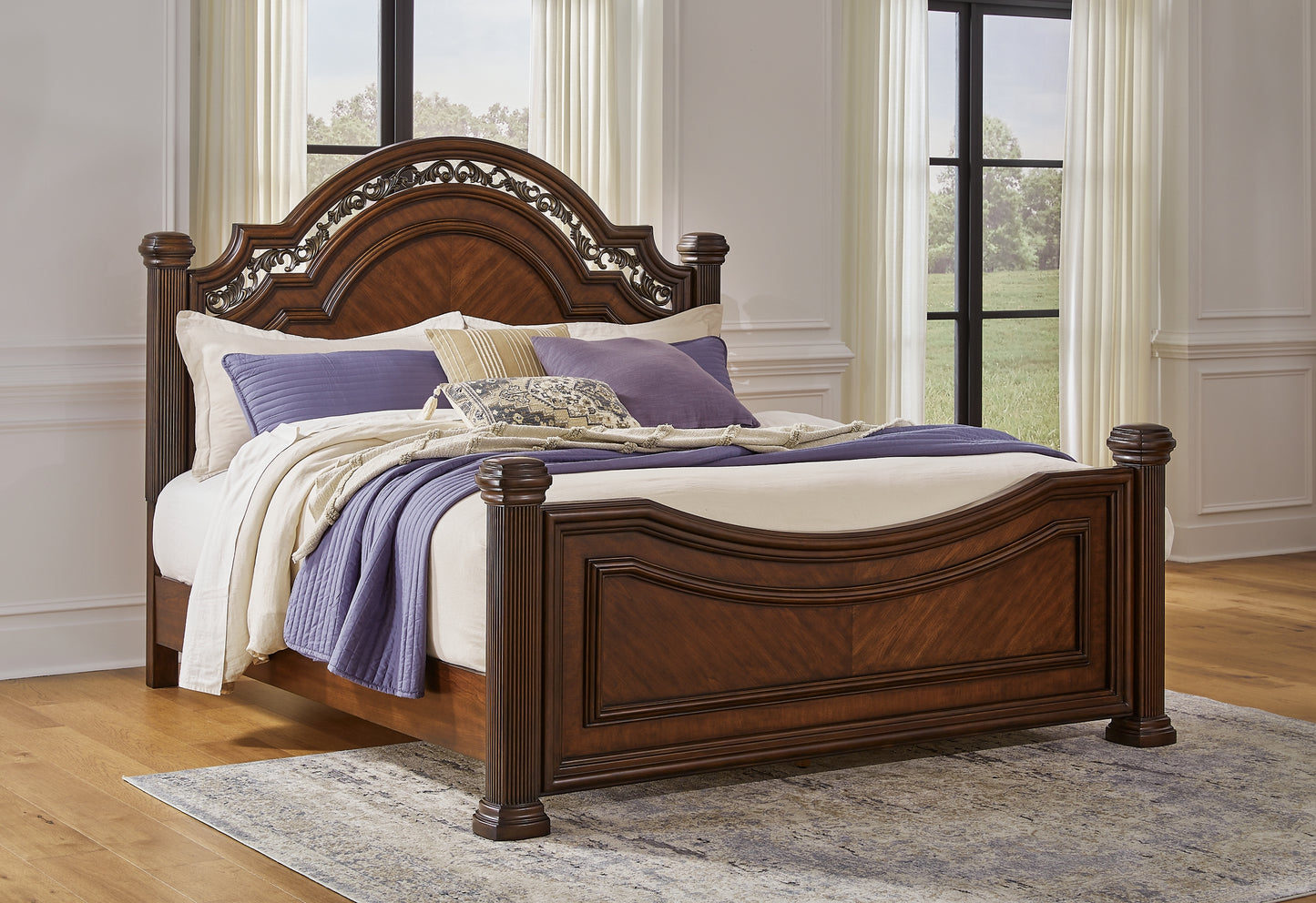 Lavinton  Poster Bed With Dresser And Nightstand