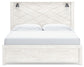 Gerridan  Panel Bed With Mirrored Dresser, Chest And 2 Nightstands