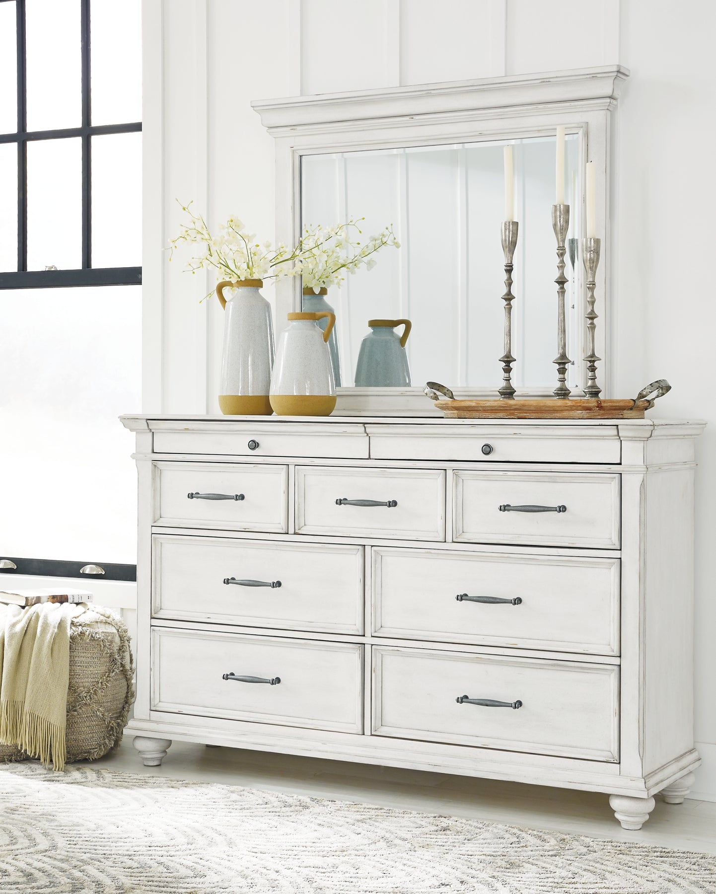 Kanwyn  Panel Bed With Mirrored Dresser