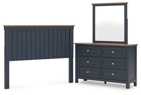 Landocken  Panel Headboard With Mirrored Dresser