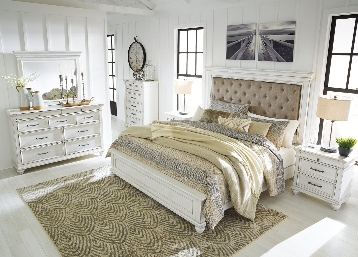 Kanwyn  Panel Bed With Mirrored Dresser And Chest