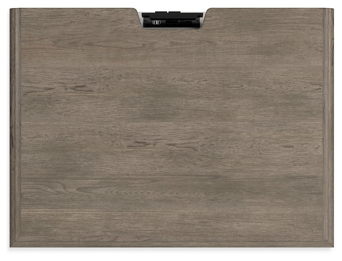 Lexorne  Sleigh Bed With Mirrored Dresser And Nightstand