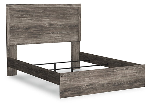 Ralinksi  Panel Bed With Mirrored Dresser And Chest