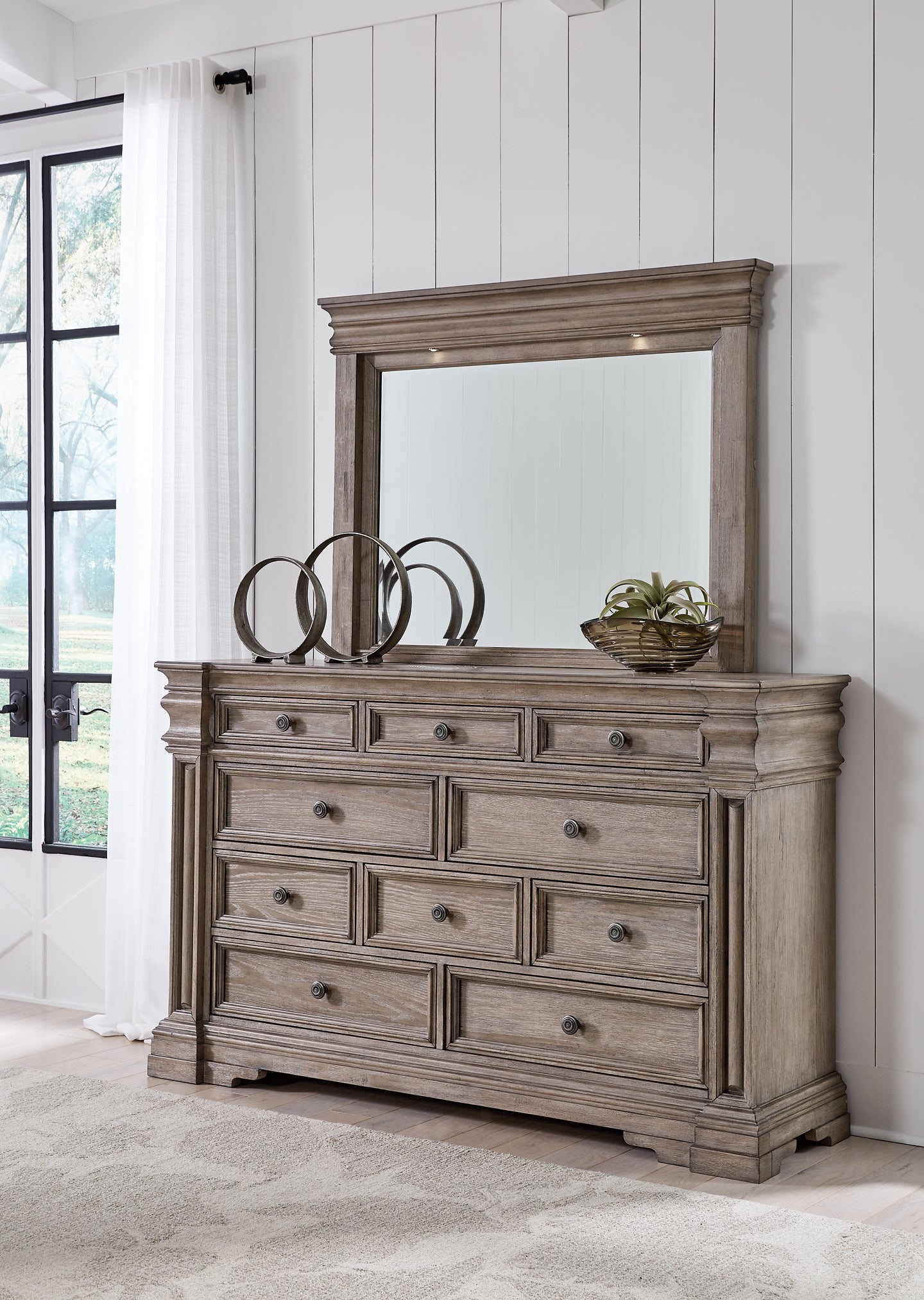 Blairhurst California  Panel Bed With Mirrored Dresser, Chest And Nightstand