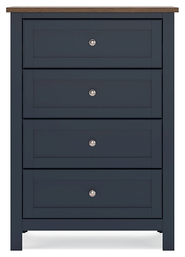 Landocken  Panel Headboard With Mirrored Dresser And Chest