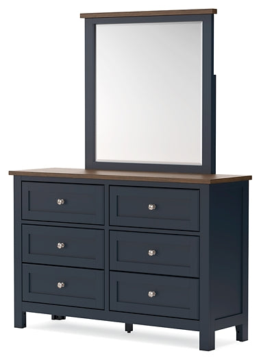 Landocken  Panel Headboard With Mirrored Dresser And Nightstand