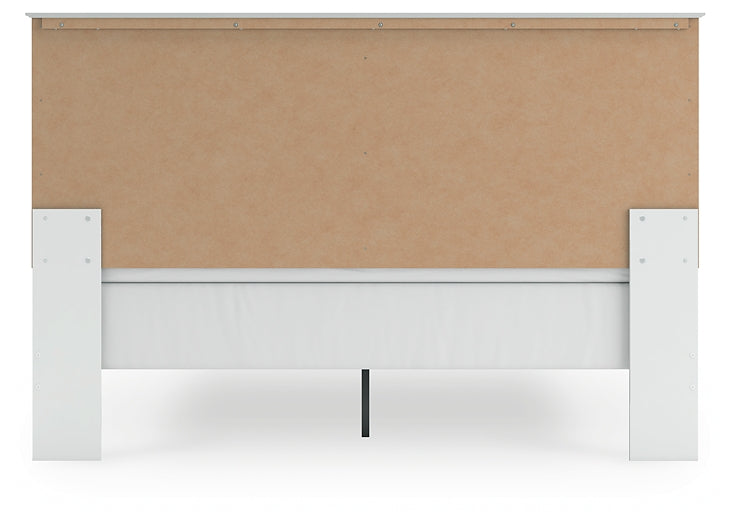 Bostwick Shoals  Panel Bed With Mirrored Dresser